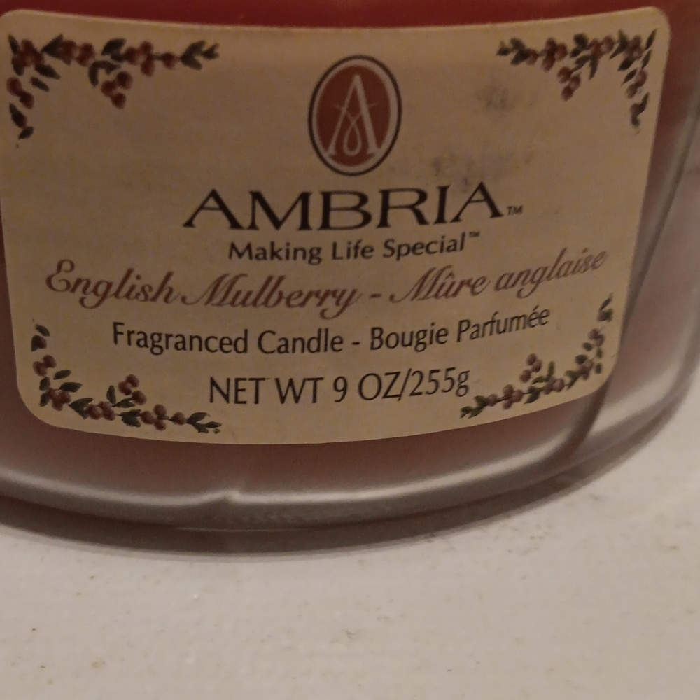Ambria English Mulberry Candle